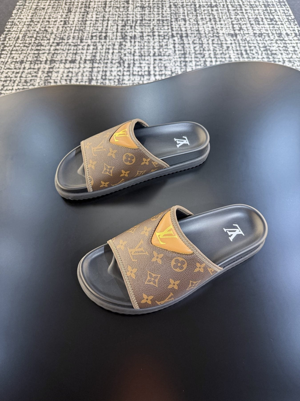 Louis Vuitton Monogram V Slide Sandals — front