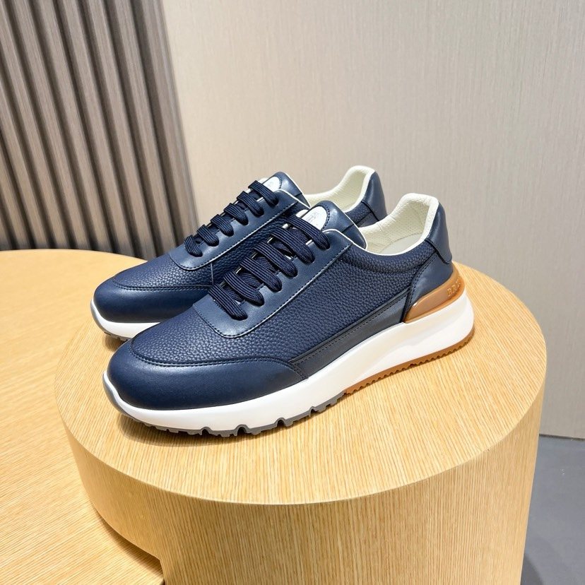 Brunello Cucinelli Low-Top Lace-Up Sneakers — front