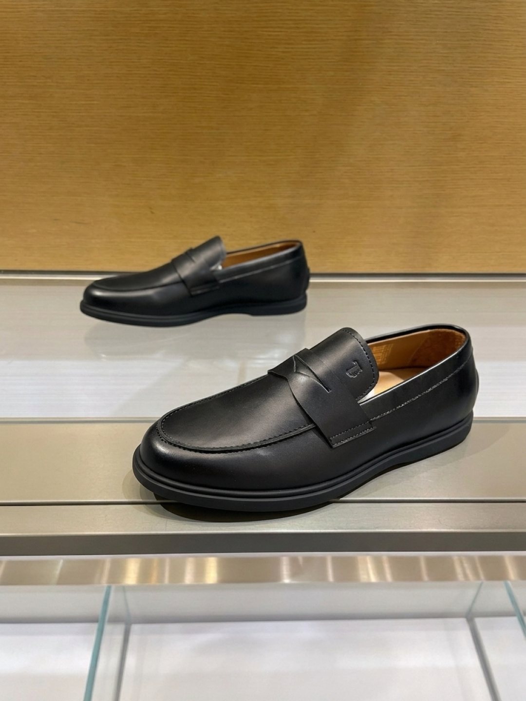 Tod's Apron-Toe Slip-On Loafers — side