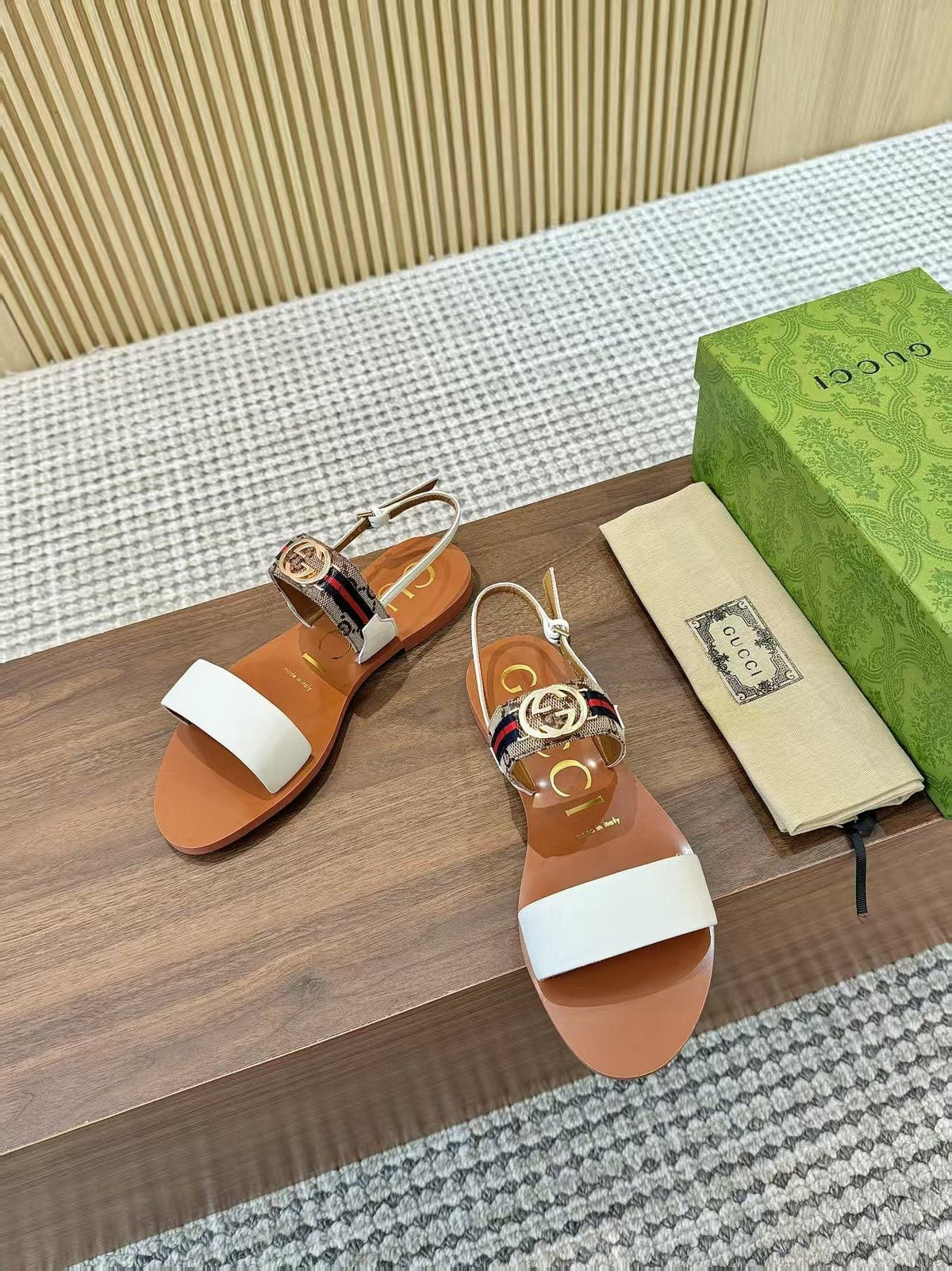 Gucci Logo Hardware Ankle-Strap Sandals — side