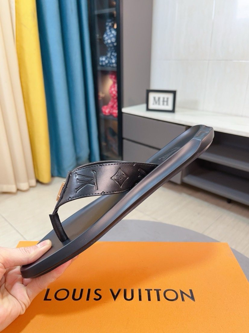 Louis Vuitton Brown Strap Thong Sandals — side